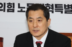 실업급여 금액 바뀌나…당정 "세후 최저임금 월급 보다 많아, 방치 못해"