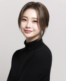 홍지윤, 생각엔터와 전속계약 체결...김호중·안성훈과 한솥밥