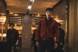 정우성 주연·연출 영화 ‘보호자’, 153개국 선판매 ‘쾌거’