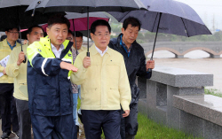 김영록 전남도지사, ‘범람 우려’ 보성 벌교천 찾아 현장점검