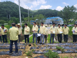 경상북도의회 농수산위원회, 집중호우 피해 현장 방문 ...‘피해 농업인 위로 및 지원대책 강구’