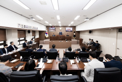 김포시의회 1회 추가경정예산안 5억감액