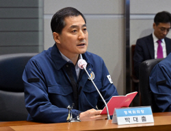 與 "극한기후 재난대응 시스템 구축 시급…野, 초당적 협력해야"