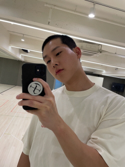 몬스타엑스 주헌, 24일 육군 현역 입대