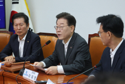 이재명 "민생 각자도생 맡기는 위기관람 정부 자처"