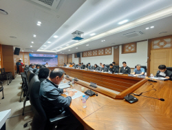 군위군, 대구편입 축하 K-트롯 페스티벌 평가보고회 개최