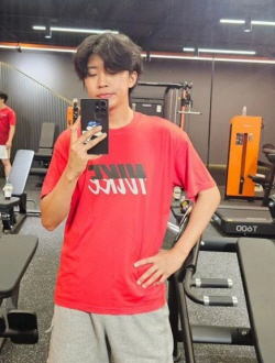 임영웅 근황은? "허벅지, 배에 군살 붙기 시작...다이어트 중"