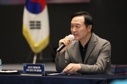임태희 경기도교육감, 교권 문제 입법화  촉구