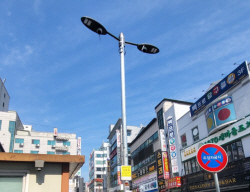 원주시, 블랙박스 보안등 설치…24시간 녹화 중