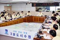 이재준 수원시장, "현장을 뛰어다니며 철저하게 대비해 달라"