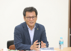 김홍규 강릉시장 "기업하기 좋은 도시로 획기적인 변화 중"