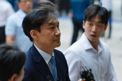 정경심, 조국에 조민까지 기소...조원만 남았다