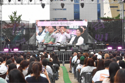 신상진 성남시장,‘ 2023피크닉콘서트’ 참석