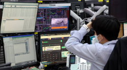 IPO 시장 분위기 싸늘…하반기 대어급 흥행에 달렸다