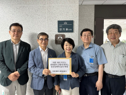 "편의점 안전상비약, 현재 13개 품목서 20개로 늘려야"