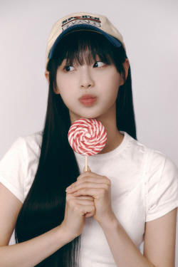 이달의소녀 출신 츄, 전 소속사 전속계약 해지 소송 승소
