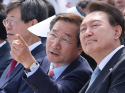 유정복, "한·미·일 3국 정상회담 적극 지지하고 환영"