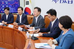 野 "日 제국 뒤치다꺼리하면 독도 어떻게, 명나라만 쳐다봐"...尹 한미일 정상회담 맹비난