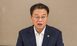 [프로필] 방기선 국무조정실장 내정자…경제 위기 극복한 유능한 경제 관료