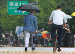 [내일날씨 예보] 서울 등 전국 또 출근길 우산 필수