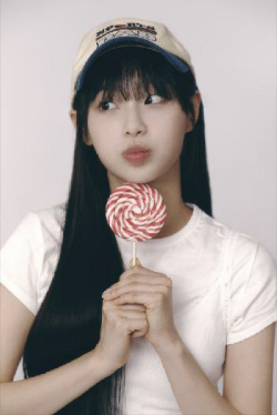 츄, 10월 솔로 가수로 데뷔 확정