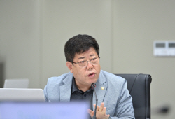 오창식 파주시의원 ‘쓰레기 담으며 걷기’ 지원 발의