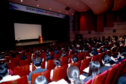 이동환 고양시장 "공직자 언어능력이 도시경쟁력"