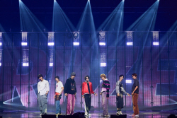 신예 라이즈, 미국 소니뮤직 산하 RCA레코드와 레이블 계약