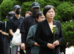 원조 후쿠시마 단식 이정미, 이재명에 “우린 6석인데 170석 野 대표가...다른 각도 찾아야”