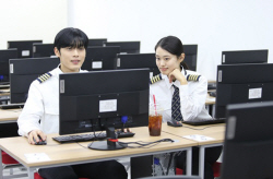 수시 원서접수 기간 전 고3 수험생, 한국항공직업전문학교 입학상담 늘어