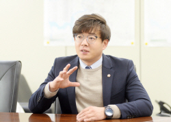 목진혁 파주시의원 ‘성인문해교육 지원’ 발의