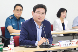 이상일 용인시장, "민·관·경 모여 교통안전 협의,,,어린이 교통 안전에 큰 도움"