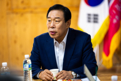 최민호 세종시장, 저출산 “내 후손의 미래 행복을 강탈하는 것”