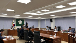 평창군의회 제1차 공유재산관리계획심사특위 개회
