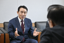 백영현-우동기 시장, 포천시 기회발전특구 지정 협력