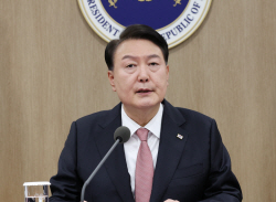 尹대통령 "엑스포·글로벌시장, 우리것 확신하고 몸 던지면 우리것 돼"
