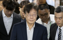 "한 푼 안 받았는데 세상 공적"...‘구속 위기’ 이재명의 최후 진술