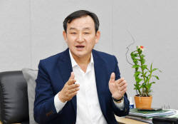 "무·한·도·전 정신으로 군민이 다함께 행복한 자립경제도시 실현"