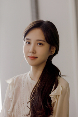 배우 박은빈, 부산국제영화제 사상 최초 개막식 단독 진행