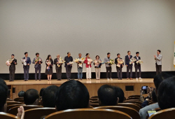 원강수 원주시장, 모범시민 정기포상 수여