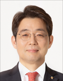 한은 부총재 "한은-당국 정책 엇박자 아냐...가계부채 완만히 줄어들 것"
