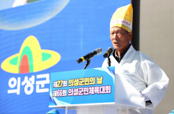 의성 이장연합회 주관, 신공항 신위 상여집회 개최...‘빈껍데기 신공항 억울해서 눈 못 감겠다’