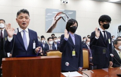 가짜뉴스·여론조작·짝퉁판매까지…바람잘날 없는 네카오