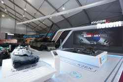 [ADEX 2023] 현대로템, 무인화·자동화 기반 무기체계 선봬