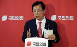 與지도부, 尹 만나 "당이 주도적으로 민생정책 이끌겠다"