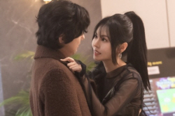 김소연, ‘7인의 탈출’ 지원 사격..