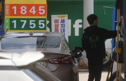 국제유가 하락에 기름값 2주째 하락…다음주엔 다시 오르나