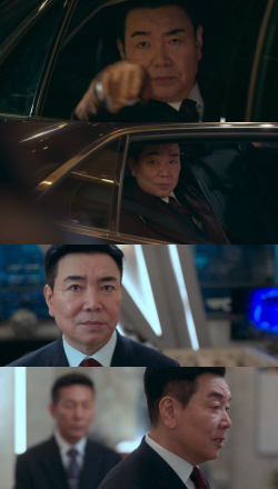 ‘7인의 탈출’ 김일우, 회장 심용으로 첫 등장! 정다은 향한 묵직 카리스마 발산