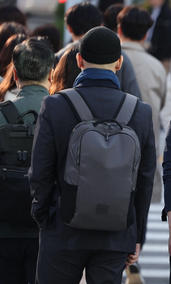 [오늘날씨 예보] 서울·경기 등 선선한데 미세먼지 텁텁