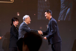 이상일 "우상혁 선수의 긍정에너지,용인과 나라 전체로 확산되길"